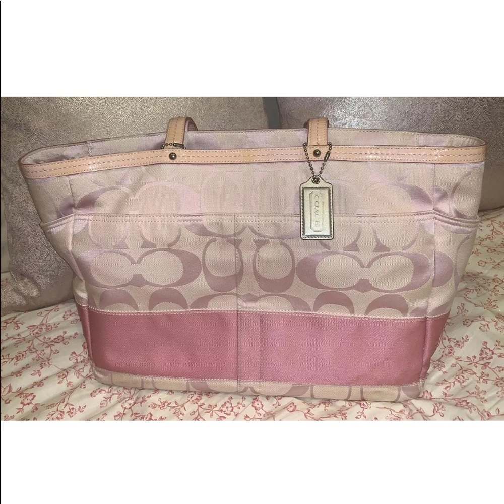 Beautiful Coach Diaper Bag Tote Baby Pink F13802